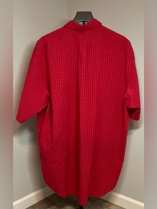 Ralph Lauren - Men's Red Short-Sleeve Button-Down Shirt - Picture 2 of 3